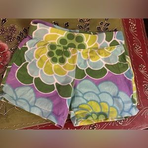 EUC BabyGap Floral Shorts 2T